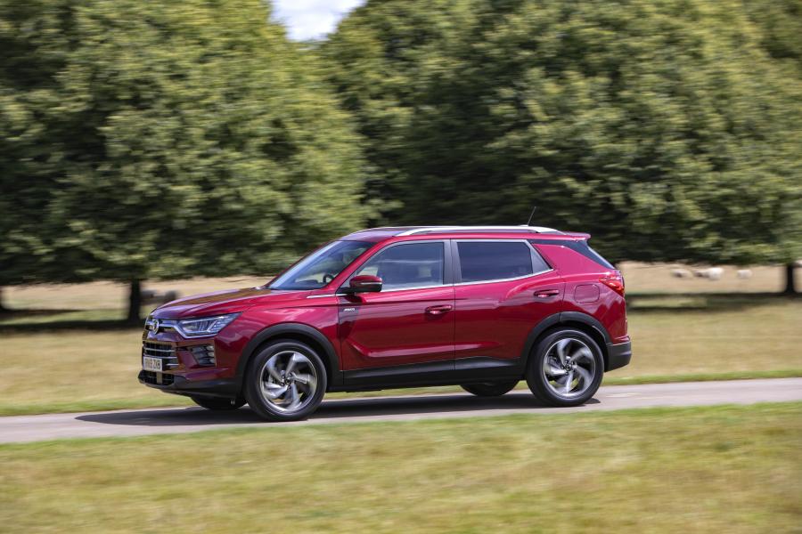  SsangYong Korando Ultimate (C300) 2019 года  (UK) (фото 12 из 28)